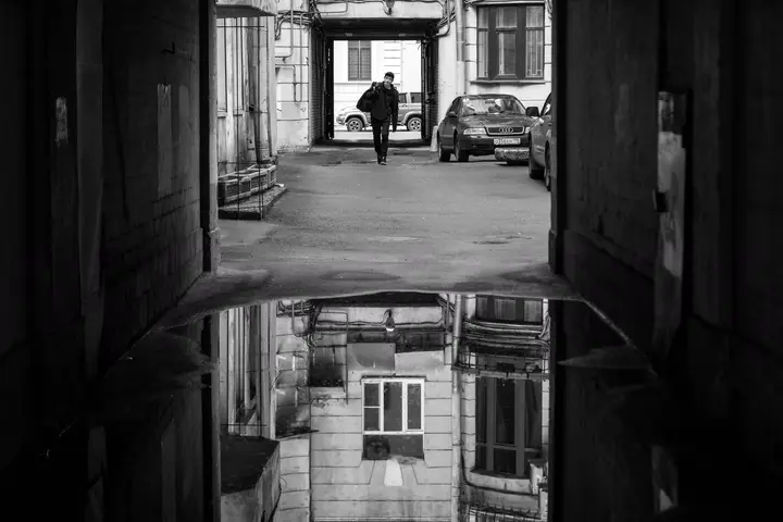 Город в полдень